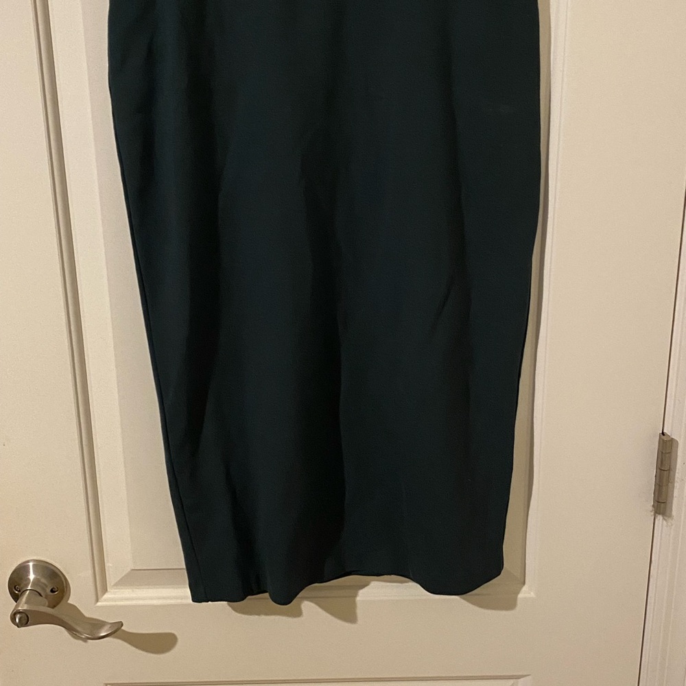 Classic Midi Pencil Skirt in Deep Green